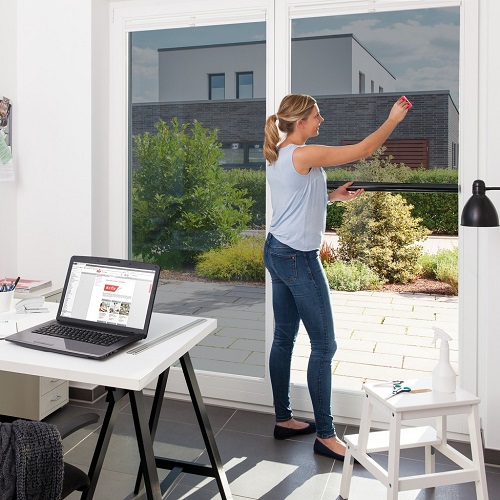 Dc fix TINTED HEAT and GLARE PROTECTION Static Cling Window Film - Create  Your World